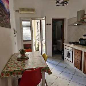 Happie Casa Stazione , Palermo Italia
